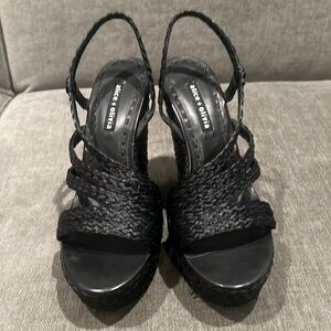 Alice & Olivia platform raffia sandals